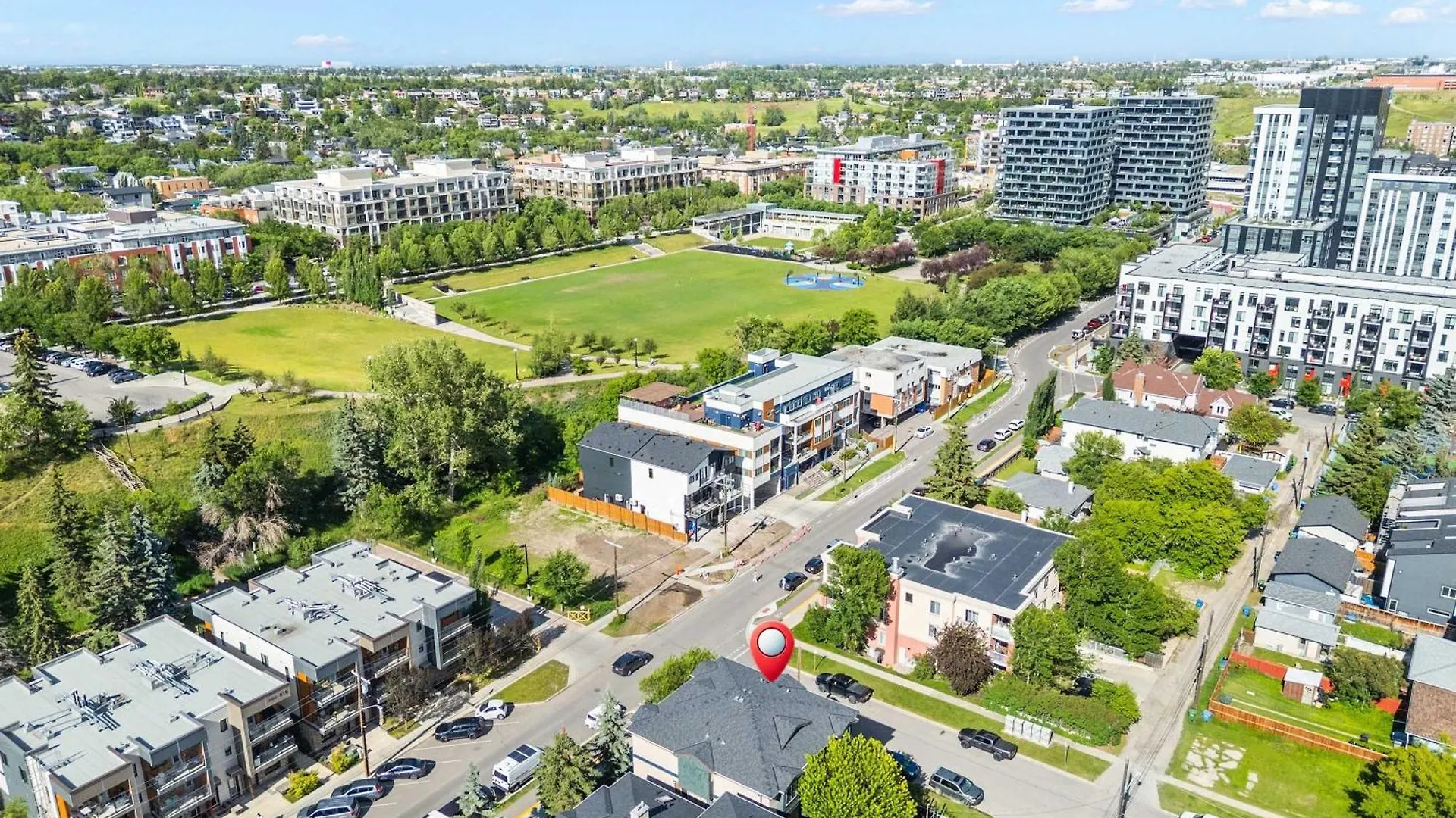Prázdninový dům Social Haus Trendy 3BR Townhome in Bridgeland YYC